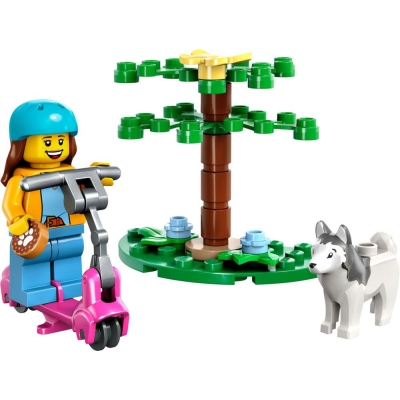 LEGO CITY 30639 Wybieg dla psów i hulajnoga