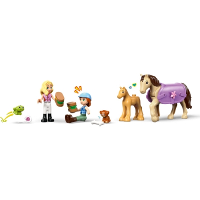LEGO FRIENDS 42695 Przyczepa z koniem i źrebaczkiem