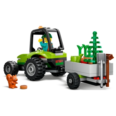 LEGO CITY 60390 Traktor w parku