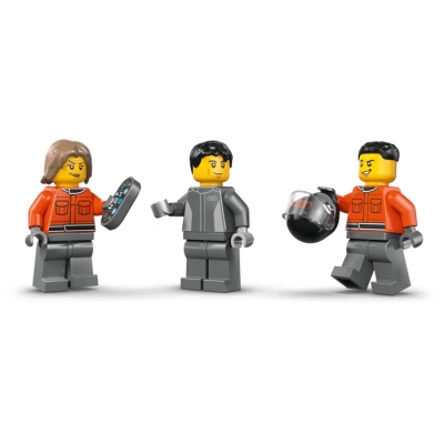 LEGO CITY 60493 Ciężarówka F1® z bolidem Audi F1®