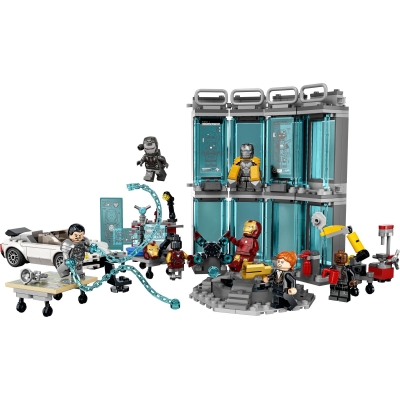 LEGO SUPER HEROES 76216 Zbrojownia Iron Mana