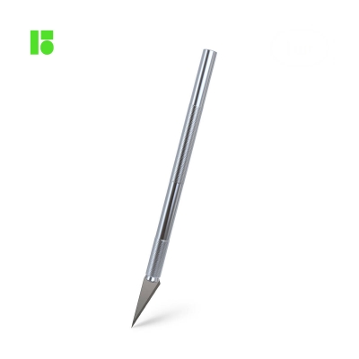 Nóż papierniczy, skalpel metalowy korpus 5 ostrzy w zestawie Berlingo